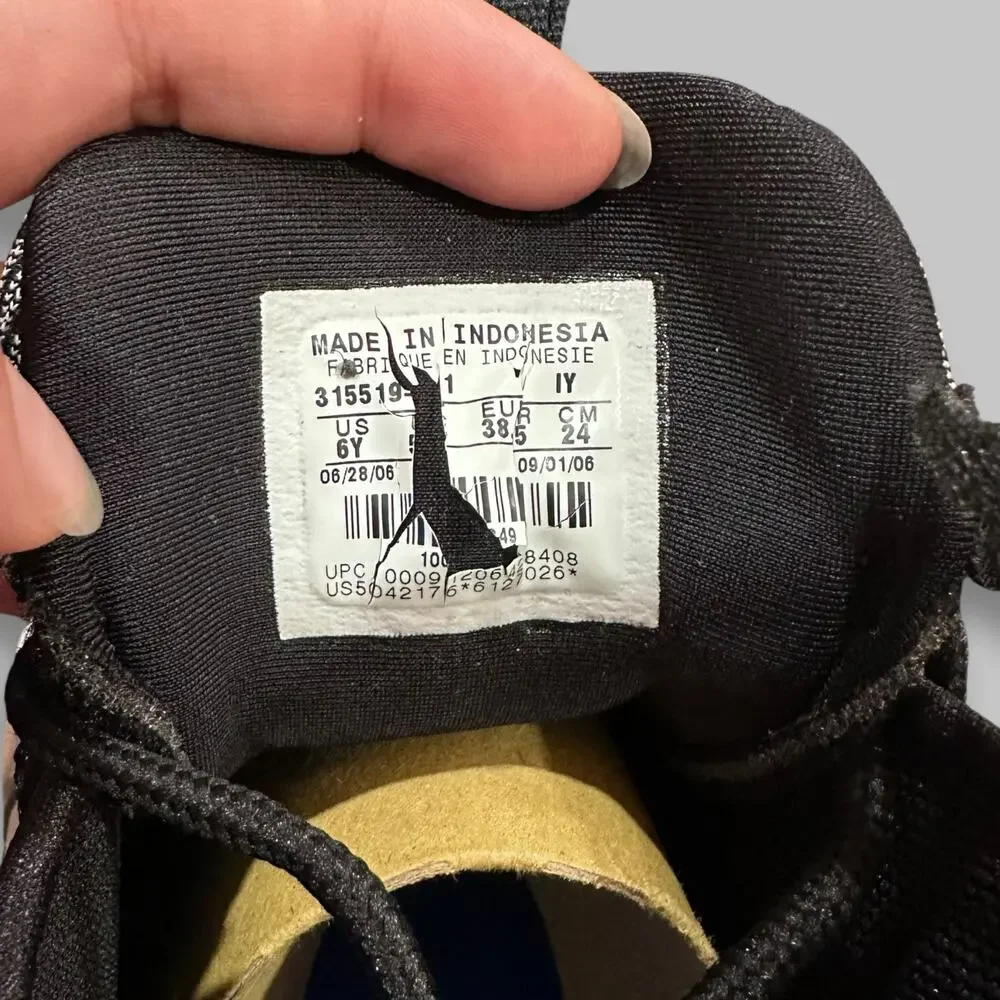 Nike Air 1/2 Cent Penny Hardaway Black/White Sneakers – Size 6Y